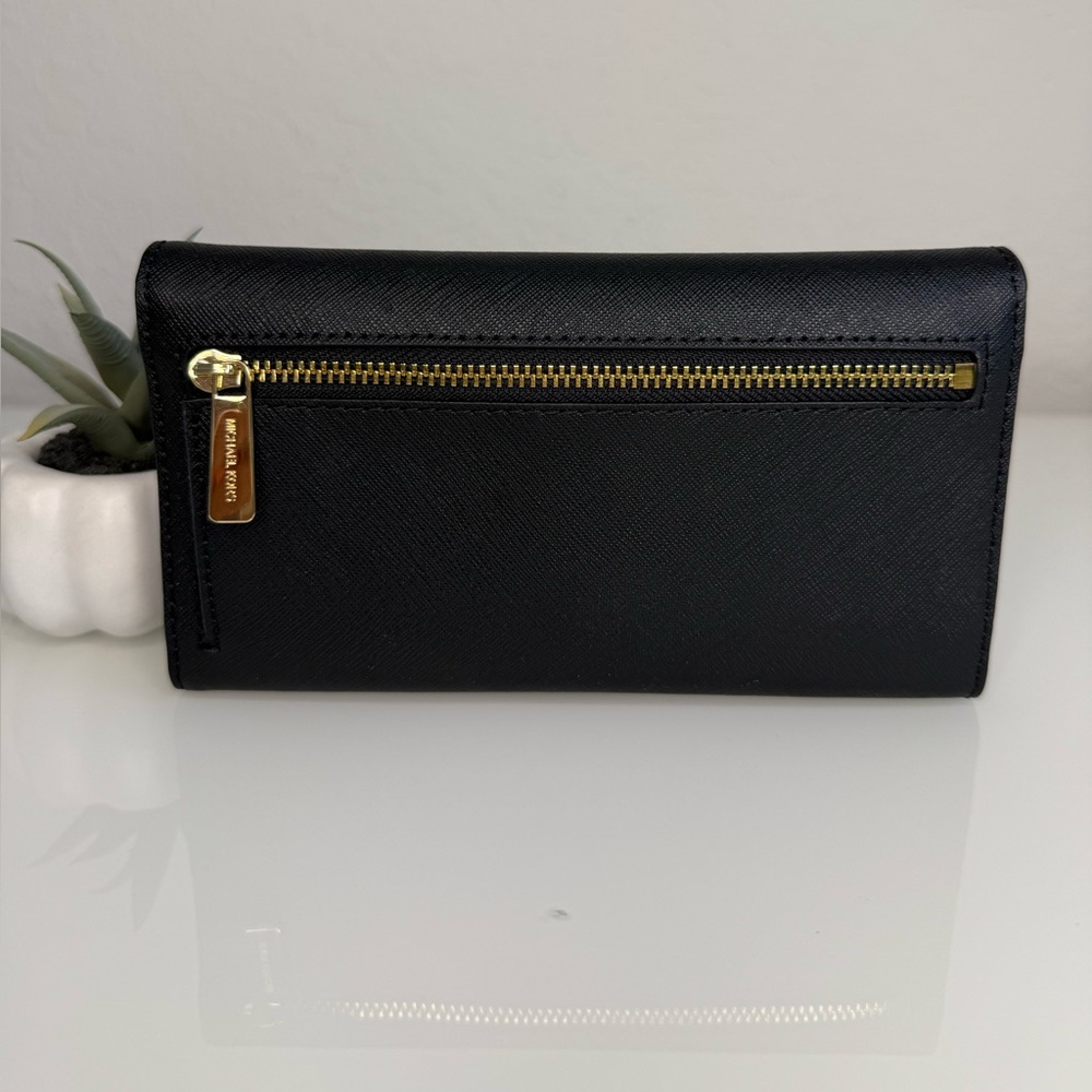 Michael Kors Trifold Wallet Black Color - Picture 3 of 7